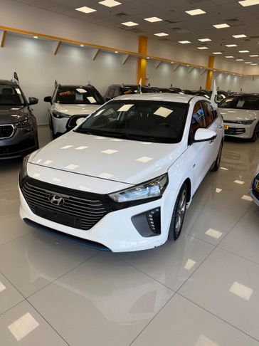 יונדאי איוניק