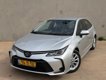 טויוטה קורולה