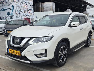 ניסאן X TRAIL