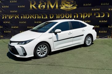 טויוטה קורולה