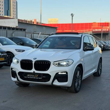 ב מ וו X3