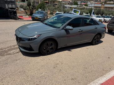 יונדאי אלנטרה