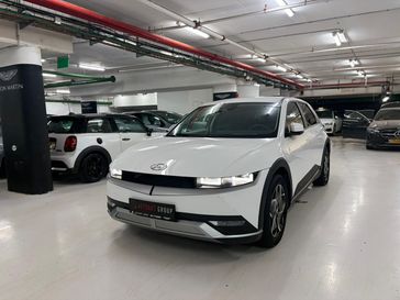 יונדאי איוניק