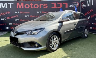 טויוטה אוריס