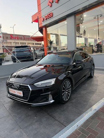 אאודי A5