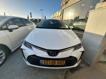 טויוטה קורולה