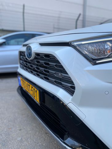 טויוטה RAV4