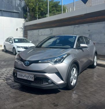 טויוטה C-HR