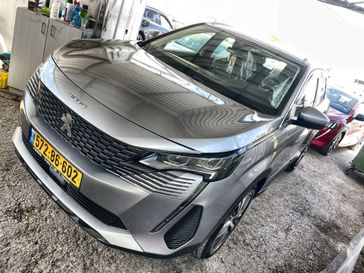 פיג'ו 3008