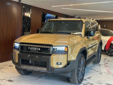 טויוטה לנד קרוזר