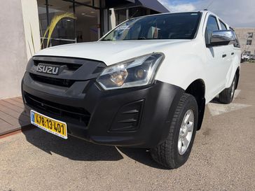 איסוזו D-Max