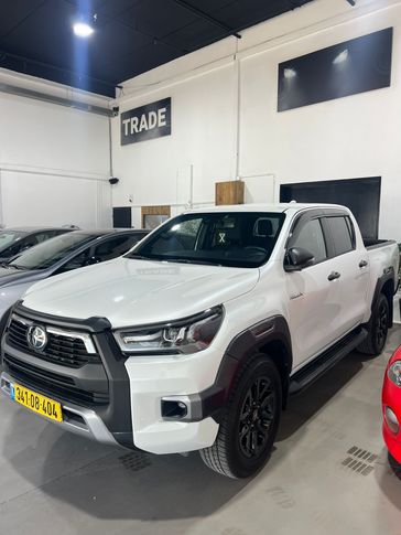 טויוטה אייגו