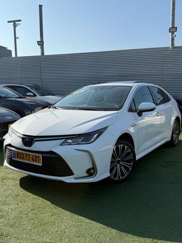 טויוטה קורולה