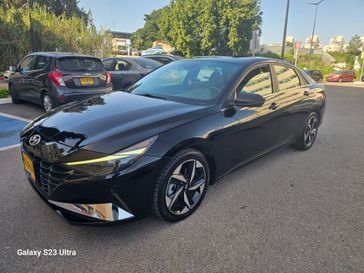 יונדאי אלנטרה