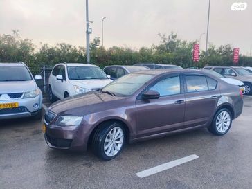 סקודה אוקטביה