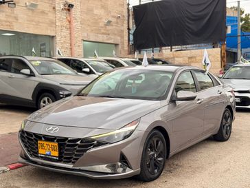 יונדאי אלנטרה