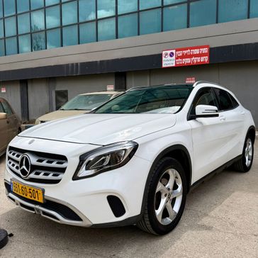 מרצדס GLA קלאס