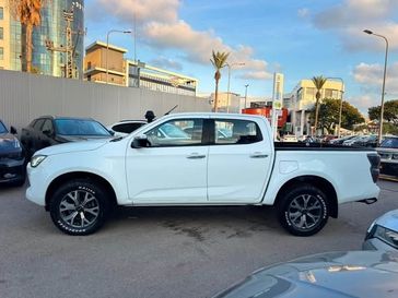 איסוזו D-Max