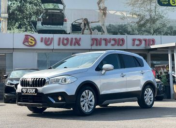 סוזוקי CROSSOVER