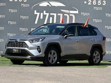 טויוטה RAV4
