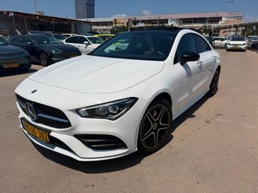מרצדס CLA קלאס