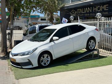 טויוטה קורולה