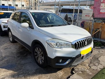 סוזוקי SX4 CROSSOVER