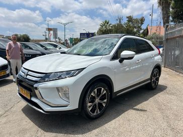 מיצובישי אקליפס קרוס