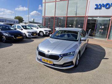 סקודה אוקטביה