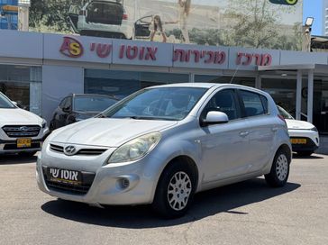 יונדאי I20