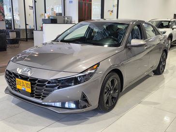 יונדאי אלנטרה