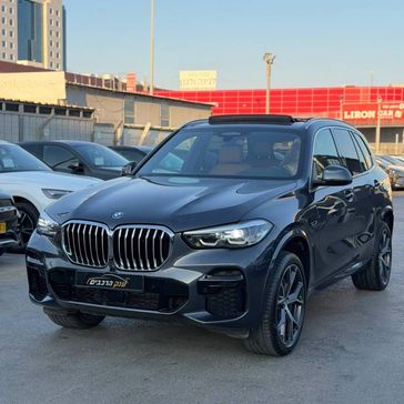 ב מ וו X5