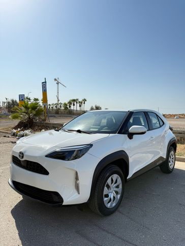 טויוטה יאריס קרוס