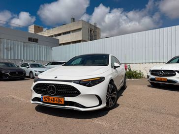 מרצדס CLA קלאס