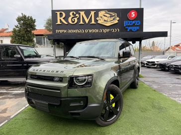 לנד רובר דיפנדר