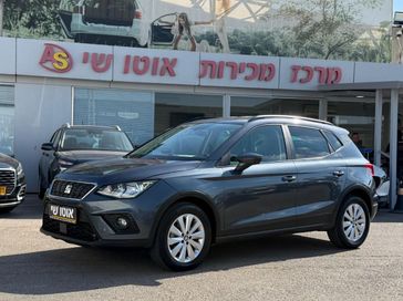 סיאט ארונה
