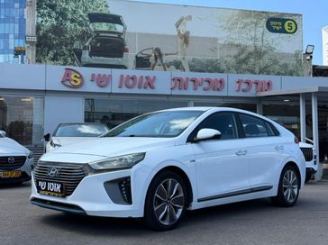 יונדאי איוניק