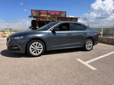 סקודה אוקטביה