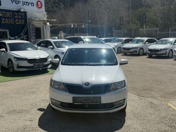 סקודה ראפיד