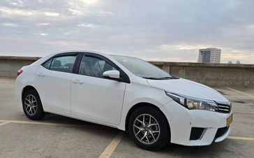 טויוטה קורולה