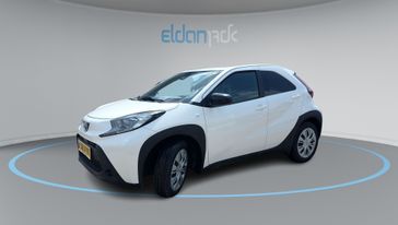 טויוטה אייגו