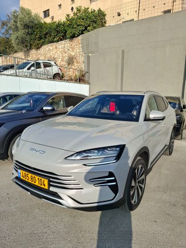 בי ווי די SEAL U