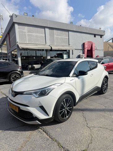 טויוטה C-HR