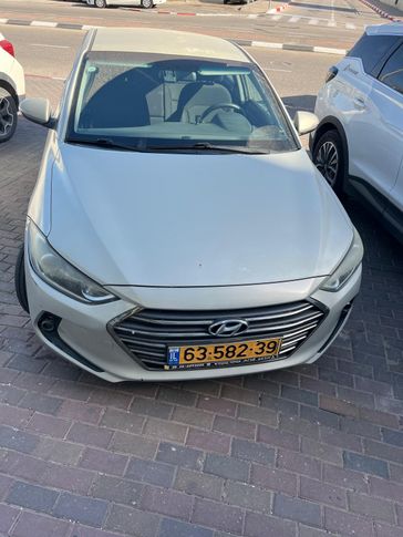 יונדאי אלנטרה