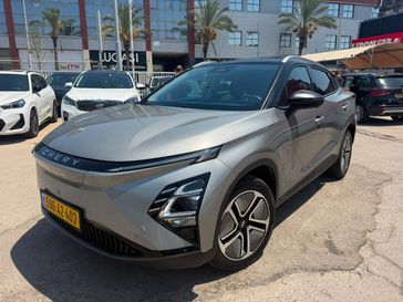 צ'רי FX EV
