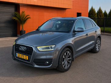 אאודי Q3