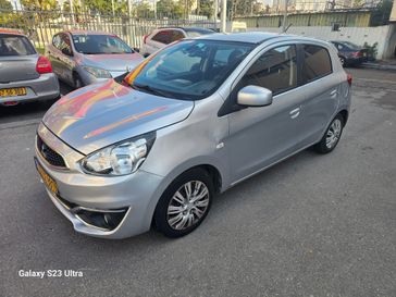 מיצובישי ספייס סטאר