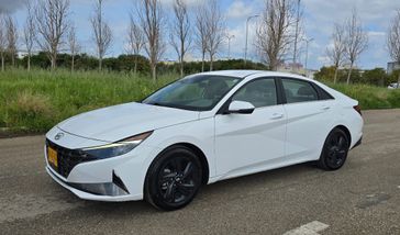 יונדאי אלנטרה