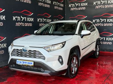 טויוטה RAV4