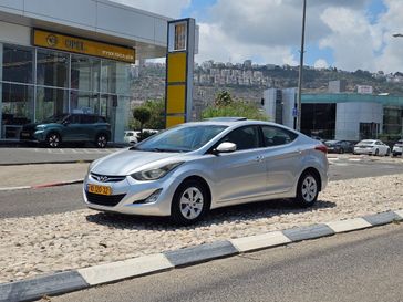 יונדאי I35